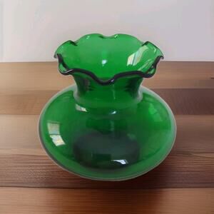 Vintage Anchor Hocking Small Emerald Green Glass Ruffled Rim Bulb Flower Vase